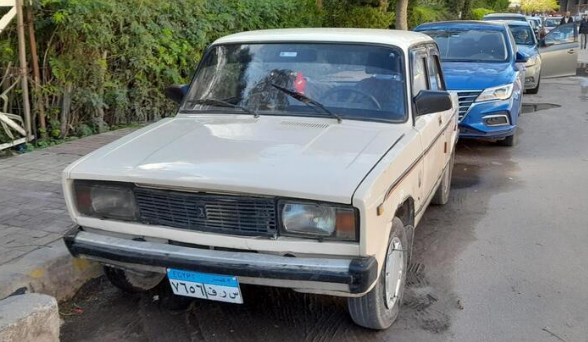 لادا 2105 1994