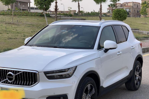 فولفو XC 40 2021