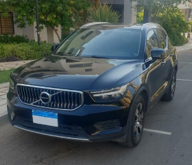 فولفو XC 40 2022