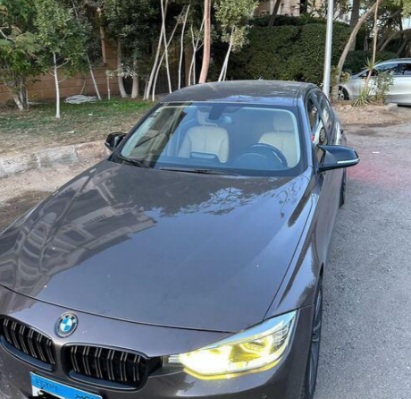 بي إم دبليو 316i 2015