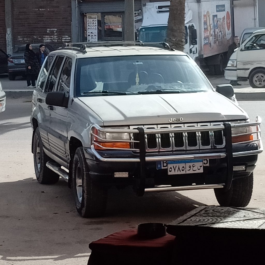 جيب جراند شيروكي 1997