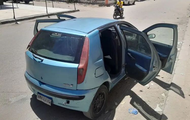فيات بونتو 2003