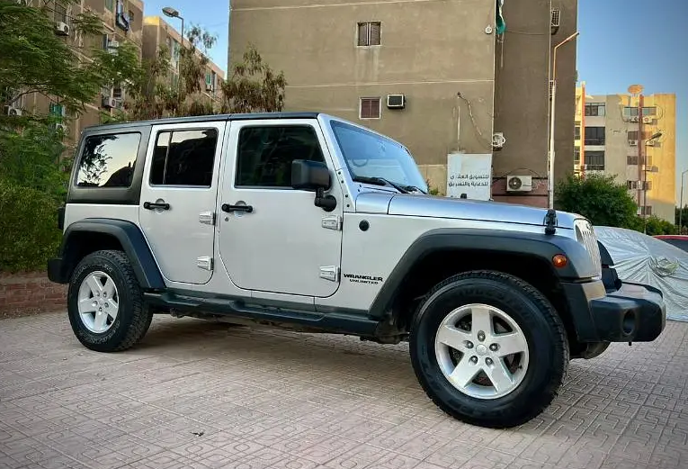 جيب رانجلر 2014