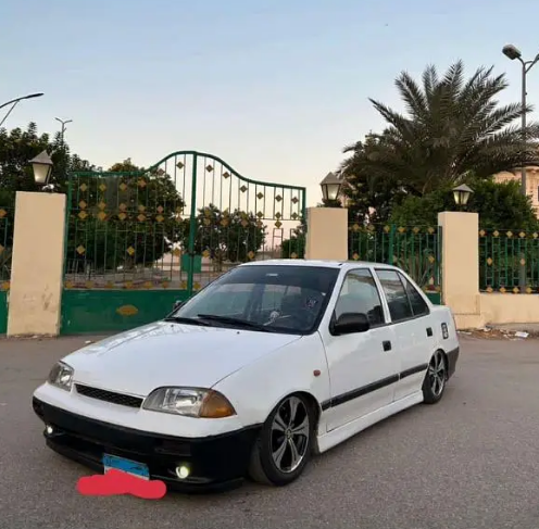 سوزوكي سويفت 1997