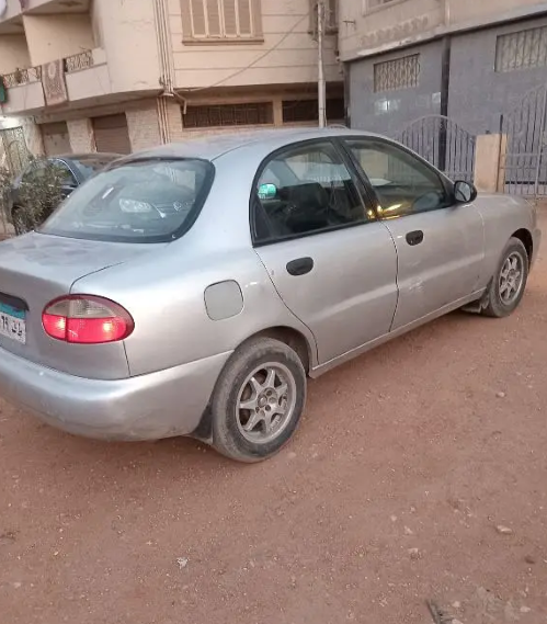 دايو دايو لانوس 1998