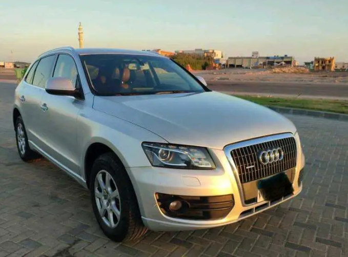 أودي Q5 2011