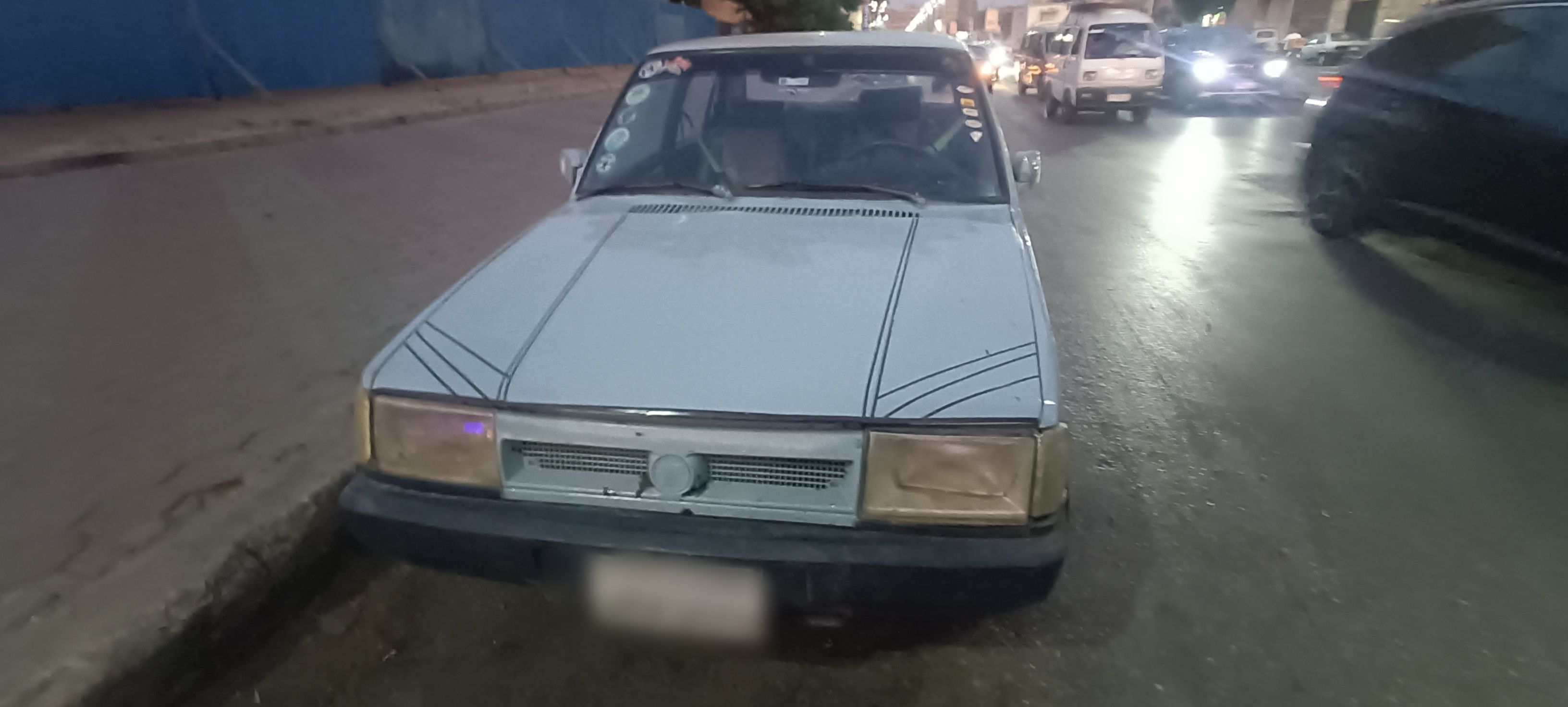 سيارة لادا 2107 مستعملة بحالة جيدة