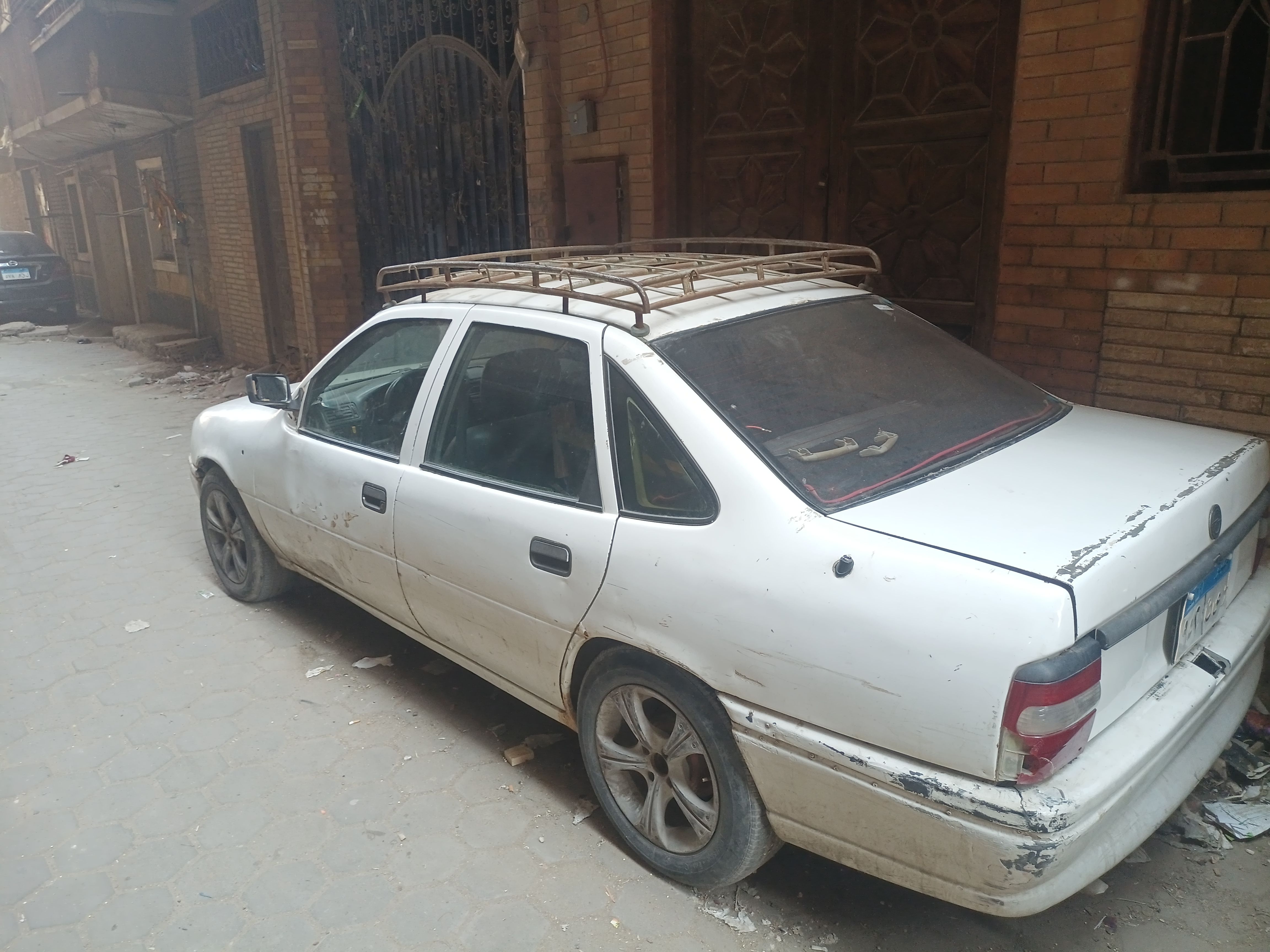 اوبل فيكترا A فابريكه دواخل