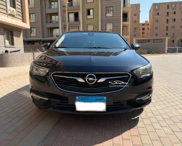 OPEL INSIGNIA 2018