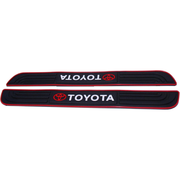 ⁦لصاقات حماية عتب الأبواب بشعار TOYOTA – طقم 4 قطع⁩ - الصورة ⁦3⁩