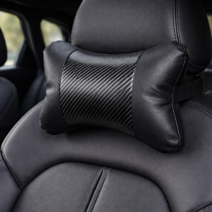 طقم وسادتين مسند رقبة للسيارة بتصميم كاربون فايبر – جلد فاخر